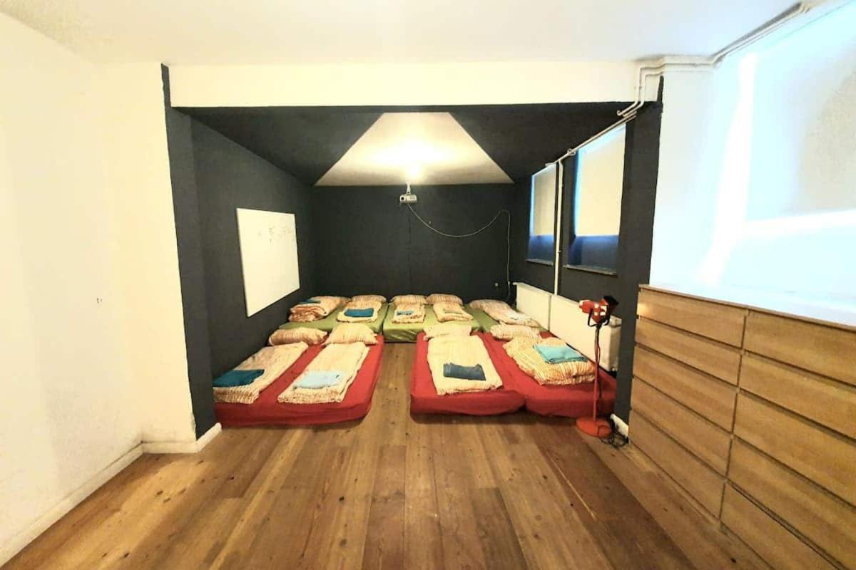Family Friendly Funhouse Centrally Located In Ottensen * Hamborg